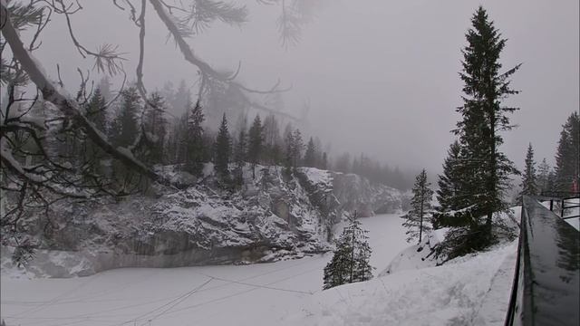 Горный парк Рускеала. Карелия. Мраморный каньон зимой. смотреть онлайн