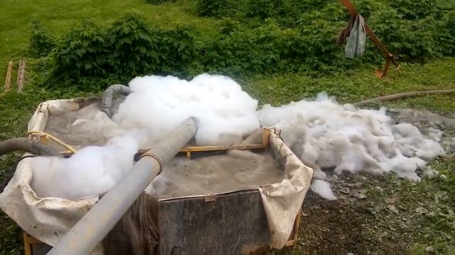 Свердловина Львів Сергій БЕЗМЕЖНА СІРА ГЛИНА смотреть онлайн