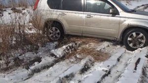 Nissan X Trail на снегу и по грязи! Обзор