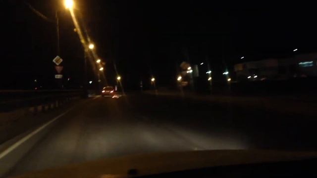 Едет на ручнике. смотреть онлайн