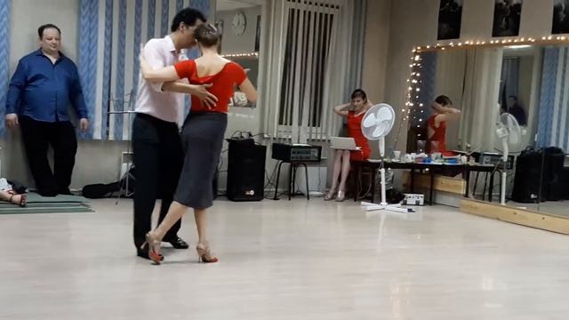 Алекс и Анастасия Драда Салазар, апрель 2019. Вальс. смотреть онлайн