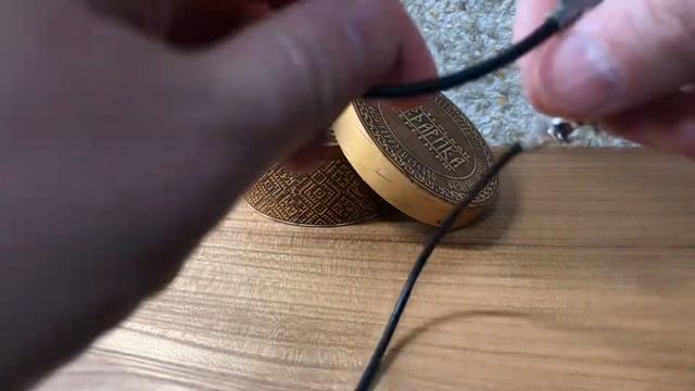 Шнур из кожи "Драконы" с винтовым переходником смотреть онлайн