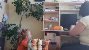 Занятие с логопедом. Запуск речи у неговорящего ребенка