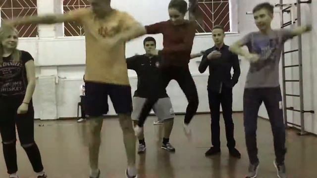 9Б Хайп XDD смотреть онлайн