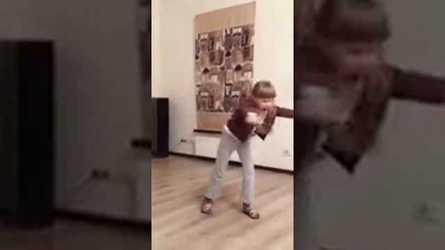 Юная артистка Гузанова Ярослава смотреть онлайн