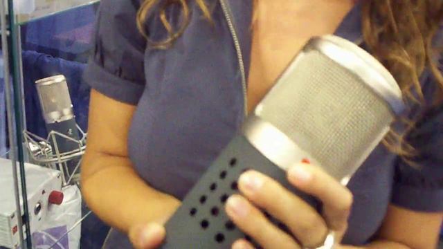 127th NYC AES SE ELECTRONICS Mic Demo JAMBOX AET series смотреть онлайн