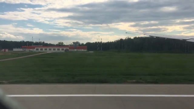 Boeing 777-300er Emirates Domodedovo смотреть онлайн