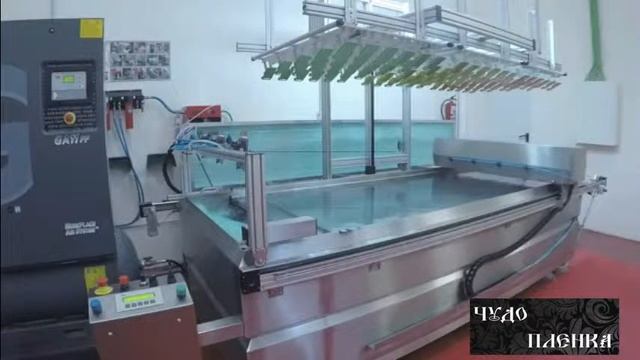 Пример нанесения пленки на корпус смартфона смотреть онлайн