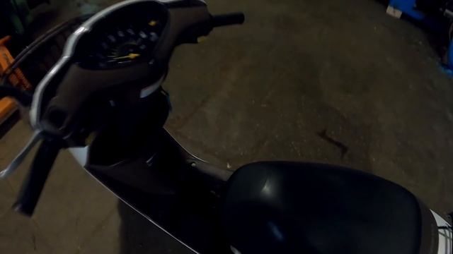 Целый день на подбор скутера. Рабочий день #14 смотреть онлайн