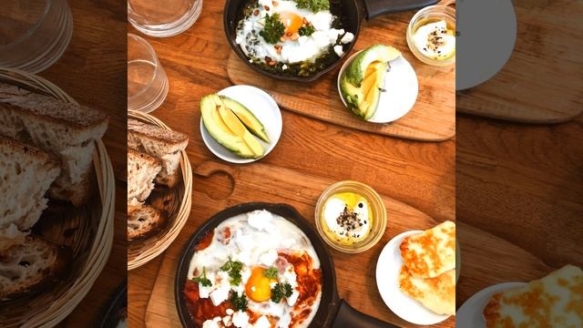 Созерцая (Обед) смотреть онлайн