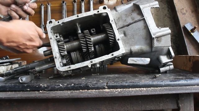 como desarmar paso a paso caja de trasmisión* de 5 velocidades lada niva смотреть онлайн