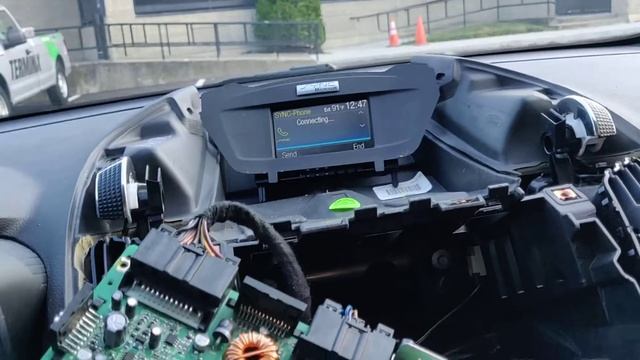 2013 Ford C-Max - Radio popping - fix 01 смотреть онлайн