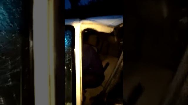 Пьяный молодой мужчина выехал на встречную полосу смотреть онлайн