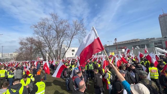 Переполох в Европе. Вот так новости украинец в Польше смотреть онлайн