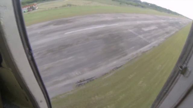 Прыжок с парашютом смотреть онлайн