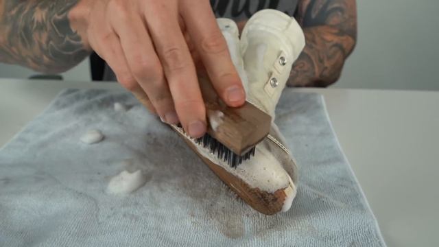 How to Clean Nike Travis Scott Air Force 1 With Reshoevn8r смотреть онлайн