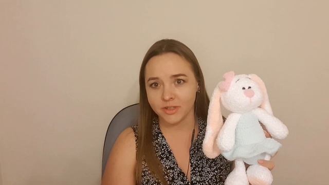 Готовые игрушки Вязаный медведь и зайка смотреть онлайн