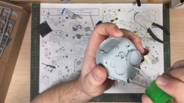 Стрим M4A2 Sherman Звезда Часть XIII. Люки на корпусе и башне.