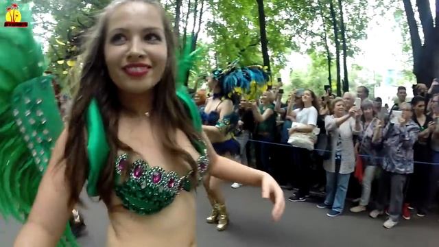 Бразильский карнавал в Москве, Brazilian in the carnival, Moscow Samba Festival 2019. смотреть онлайн