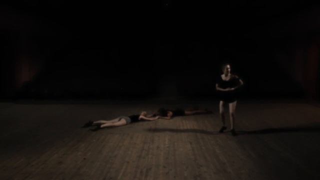 Danse Macabre смотреть онлайн