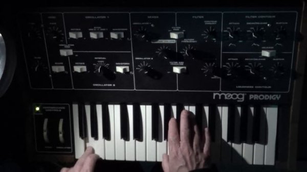 Moog Prodigy Music - I fixed it myself!