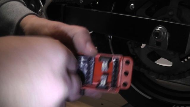 Чистка и уход цепи мотоцикла. устройство Kettenmax смотреть онлайн