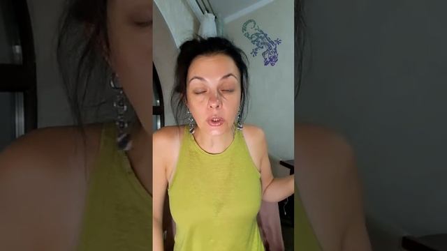 Прямой эфир на тему "Деньги и отношения с мамой" смотреть онлайн