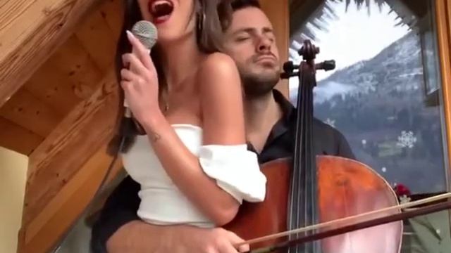 Красивая песня и пара♥️ смотреть онлайн