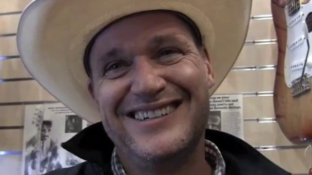 Jack Shit plays the Grand Opening of Club Fender at Truetone Music, Santa Monica смотреть онлайн