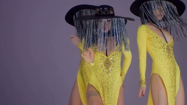 Шоу-балет "Diamond Girls" | Яркие Бриллиантовые девушки | Новая программа | Праздник смотреть онлайн