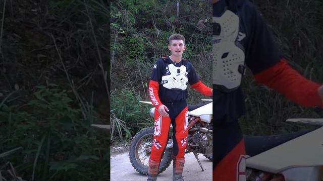 Ну что, затестим в полевых условиях? ??️? новый выпуск скоро на канале! Из какого ты города? ?? смотреть онлайн