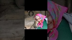 Ей не с кем оставить кота... Душевное стихотворение?