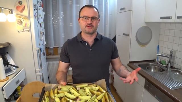 АРОМАТНЫЙ КАРТОФЕЛЬ В ДУХОВКЕ! смотреть онлайн