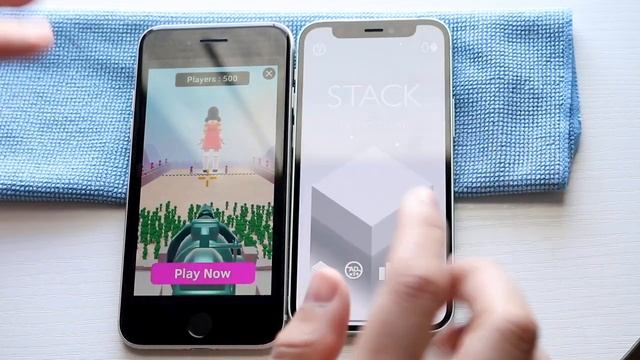 iPhone SE (2022) Vs iPhone 12 Mini! (Comparison) (Review) смотреть онлайн