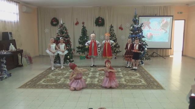 Хрустальная туфелька - Щелкунчик смотреть онлайн