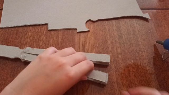 Как сделать нож бабочка в скине Fire Storm из картона