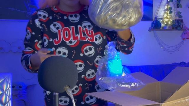ASMR Luxurious Aurora Wig Gives You Tingles! | hair play + unboxing sounds + nail tapping смотреть онлайн