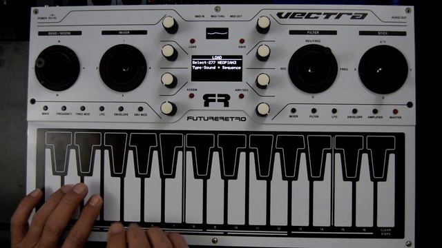 Future Retro Vectra Synthesizer Things with Strings смотреть онлайн
