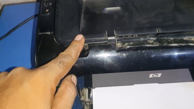 hp laserjet  p1102 w self test print kaise nikale  engen test page