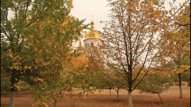 Чи можливе звершення літургії священником без хору смотреть онлайн