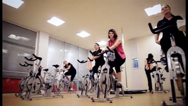 MAXFIT 1 YEAR смотреть онлайн