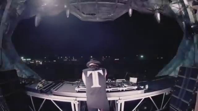 Timmy Trumpet - Oracle live Asia смотреть онлайн
