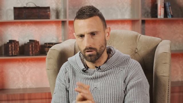 КАК НЕ БОЯТЬСЯ ПРОЯВЛЯТЬ СЕБЯ? КАК БЫТЬ СОБОЙ? КАК НАЧАТЬ ЖИТЬ СЕБЯ? смотреть онлайн