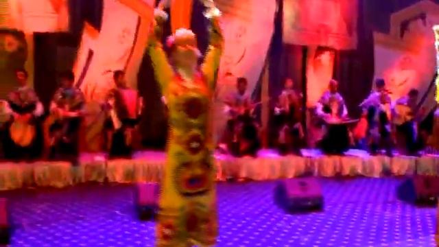 Чилахон Холов (лаби дарё) консерт равзанаи мехр