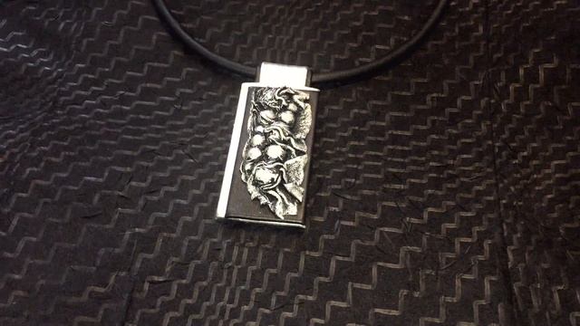 Кожаное колье. Подвеска из кожи. Leather necklace. Leather pendant. Handmade. смотреть онлайн