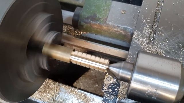 Многозаходная резьба. Как это сделано.