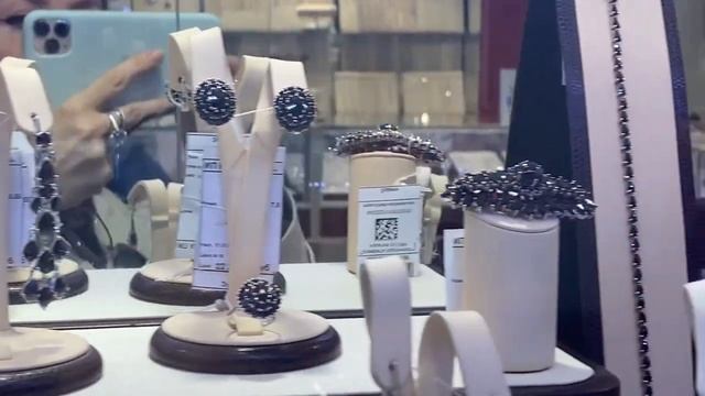 Ювелирные украшения ?Обзор витрин? смотреть онлайн