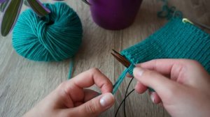 Горловина в детском свитере. Принцип вязания.