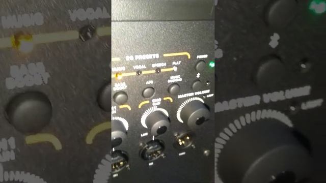JBL IRX 108BT Sound Test On Deep Vocal Sound смотреть онлайн