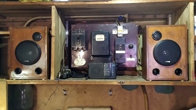 Звучание колонок Oris смотреть онлайн